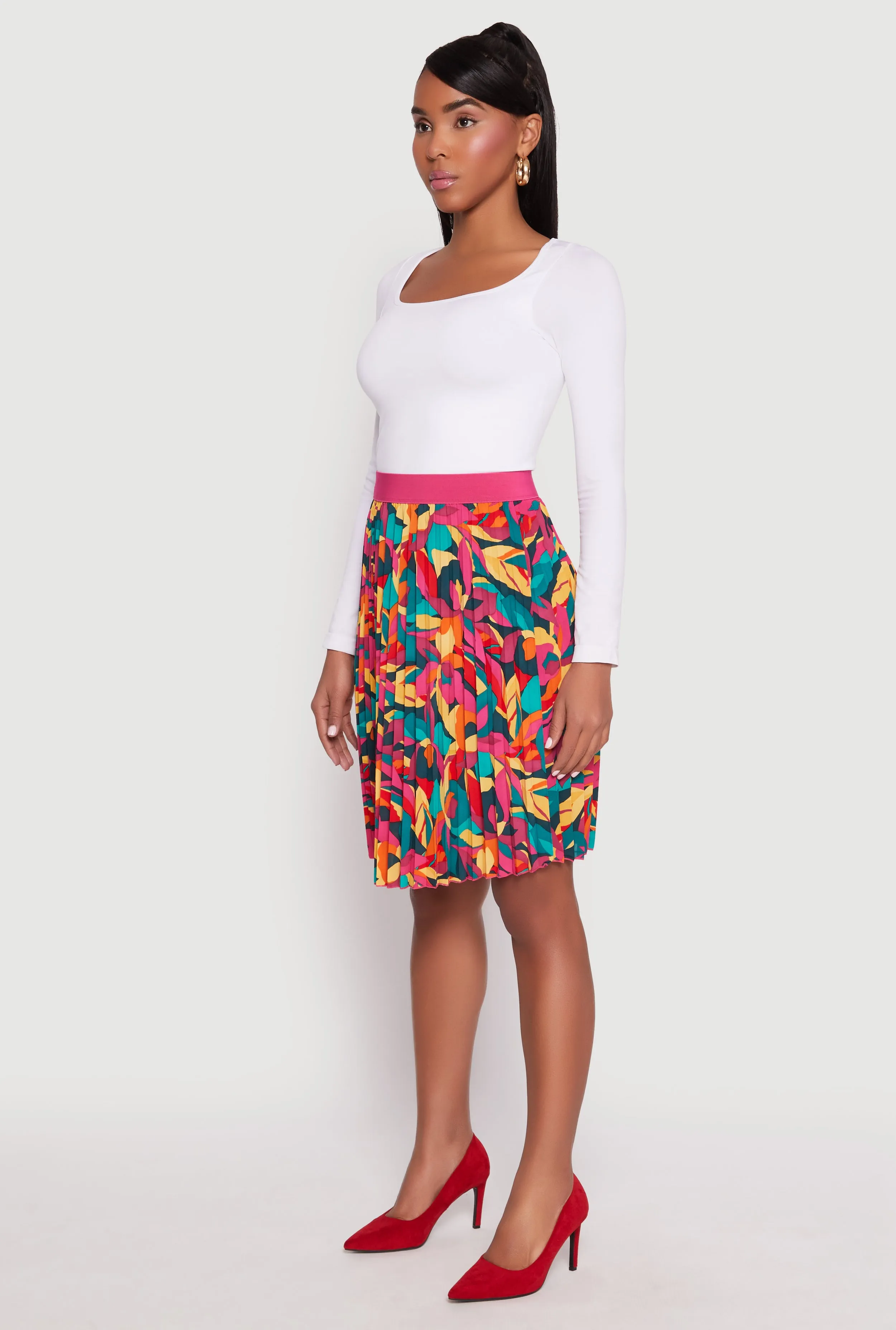 Abstract Print Pleated Skirt