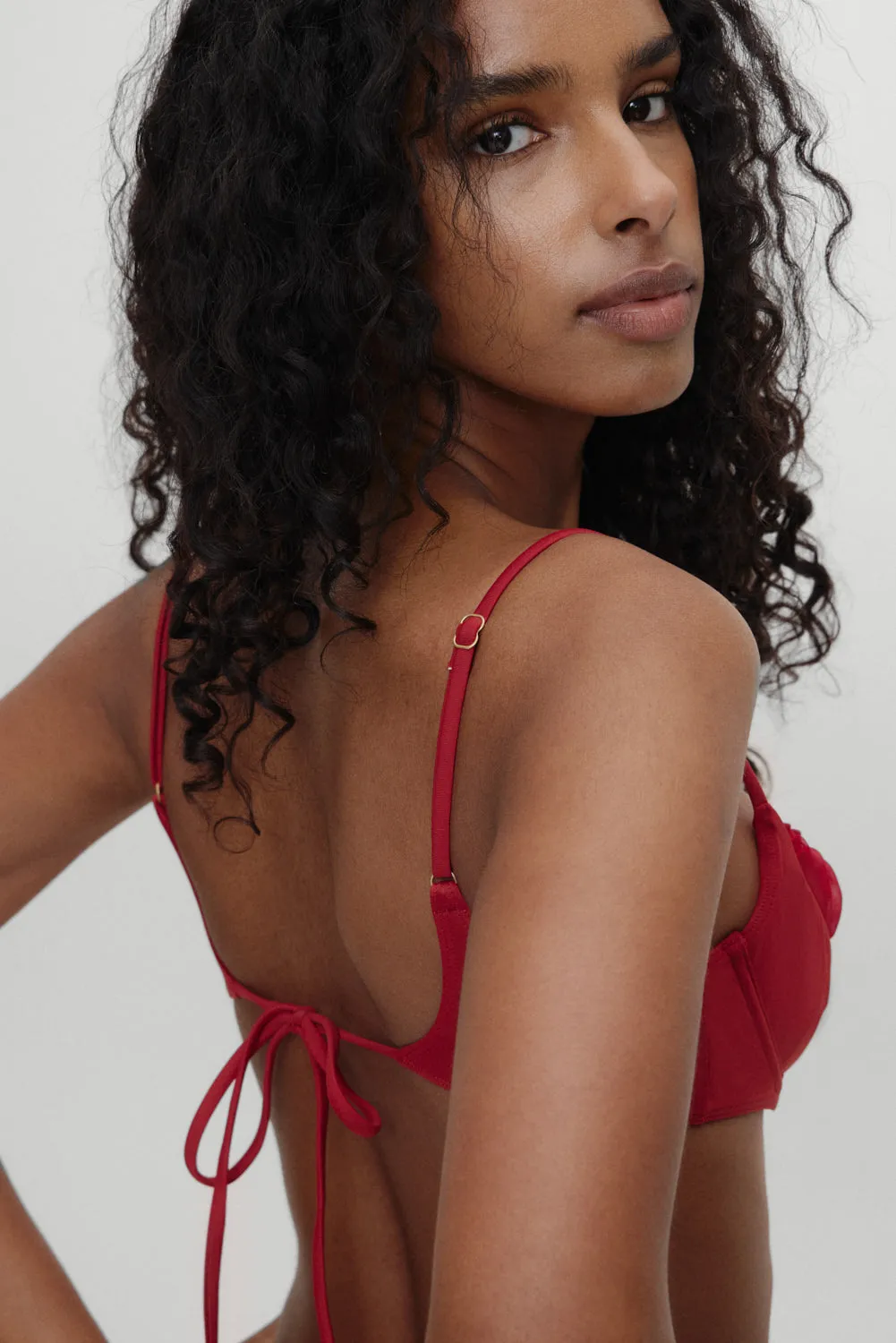 x BELLA HADID Austin Underwire Bikini Top - Valentine